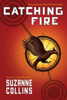 Couverture Hunger games, tome 2 : L'embrasement