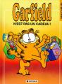 Couverture Garfield, tome 17 : Garfield n'est pas un cadeau ! Editions Dargaud 1993