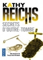 Couverture Secrets d'outre-tombe Editions Pocket 2005