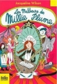Couverture Millie Plume, tome 1 : Les malheurs de Millie Plume Editions Folio  (Junior) 2013