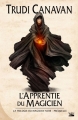Couverture La trilogie du magicien noir, tome 0 : L'apprentie du magicien Editions Bragelonne 2013