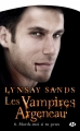Couverture Les Vampires Argeneau, tome 06 : Mords-moi si tu peux Editions Milady 2014
