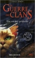Couverture La Guerre des clans, cycle 1, tome 6 : Une sombre prophétie Editions Pocket (Jeunesse - Best seller) 2015