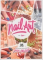 Couverture Nail art : 35 projets expliqués pas à pas en photos : pimp my nails Editions Marabout 2013