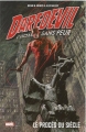 Couverture Daredevil : L'homme sans peur, tome 2 : Le procès du siècle Editions Panini (Marvel Select) 2016