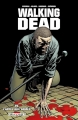 Couverture Walking Dead, tome 26 : L'appel aux armes Editions Delcourt 2016
