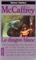 Couverture La Ballade de Pern, tome 03 : Le Dragon blanc Editions Pocket (Science-fantasy) 1989