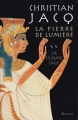 Couverture La Pierre de lumière, tome 2 : La Femme sage Editions France Loisirs 2001