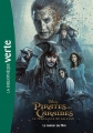 Couverture Pirates des Caraïbes : La vengeance de Salazar : Le roman du film Editions Hachette (Bibliothèque Verte) 2017