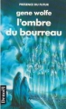 Couverture Le Livre du second soleil de Teur / Le Livre du Nouveau Soleil, tome 1 : L'ombre du bourreau Editions Denoël (Présence du futur) 1990