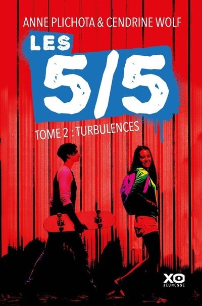 Couverture Les 5/5, tome 2 : Turbulences