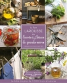 Couverture Le petit Larousse des secrets & astuces de grands-mères Editions Larousse 2013