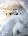 Couverture Un monde de chevaux Editions Glénat 2018