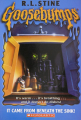 Couverture Le monstre sous l'évier / Terreur sous l'évier Editions Scholastic 1995