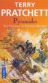 Couverture Les Annales du Disque-Monde, tome 07 : Pyramides Editions Pocket (Fantasy) 2004
