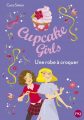 Couverture Cupcake Girls, tome 22 : Une robe à croquer Editions Pocket (Jeunesse) 2020