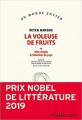 Couverture La voleuse de fruits - ou aller simple à l'intérieur du pays Editions Gallimard  (Du monde entier) 2020