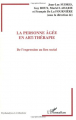 Couverture La Personne âgée en art-thérapie Editions L'Harmattan 2004