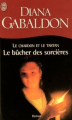 Couverture Le chardon et le tartan (J'ai lu), tome 02 : Le bûcher des sorcières Editions J'ai Lu (Grands romans) 2014
