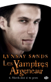 Couverture Les Vampires Argeneau, tome 06 : Mords-moi si tu peux Editions Milady (Bit-lit) 2014