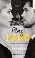 Couverture Play hard, tome 1 : Hard to handle Editions Hugo & Cie (Poche - New romance) 2022