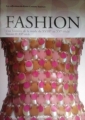 Couverture Fashion, Une histoire de la mode du XVIIIe au XXe siècle, tome 2 : XXe siècle Editions Taschen 2010