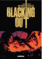 Couverture Blacking out : De ténèbres et de feu Editions Delcourt (Contrebande) 2022