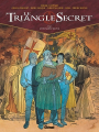 Couverture Le Triangle Secret, tome 1  : Le testament du fou Editions BLYND 2022