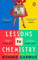 Couverture Leçons de chimie : La brillante destinée d'Elizabeth Zott Editions Penguin books 2023