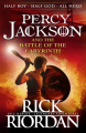 Couverture Percy Jackson / Percy Jackson et les Olympiens, tome 4 : La bataille du labyrinthe Editions Puffin Books 2018