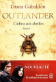 Couverture Le chardon et le tartan / Outlander, tome 09 : L'adieu aux abeilles, partie 1 Editions J'ai Lu 2022