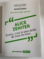 Couverture Alice Zeniter : Écrire, c'est le plus drôle de tous les jeux Editions Points 2023