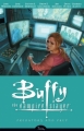 Couverture Buffy contre les Vampires, saison 08, tome 05 : Les prédateurs Editions Dark Horse 2009