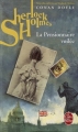 Couverture La pensionnaire voilée, nouvelles archives sur Sherlock Holmes Editions Le Livre de Poche 1998